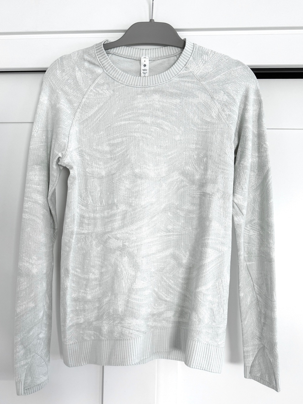 Lululemon Rest Less Pullover Stratum Overlay White Vapor Size 8